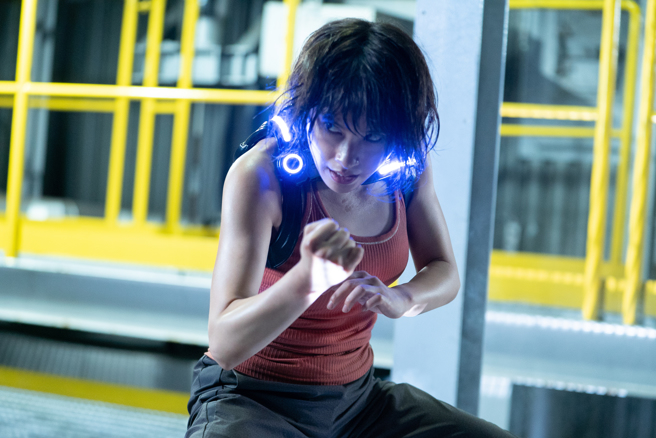 土屋太凤在《今际之国的闯关者2》饰演的「宇佐木」是闯关高手。（Netflix提供）