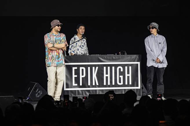 「Epik High」由Tablo（右起）、DJ Tukutz、Mithra Jin组成。（孙伊萱摄）