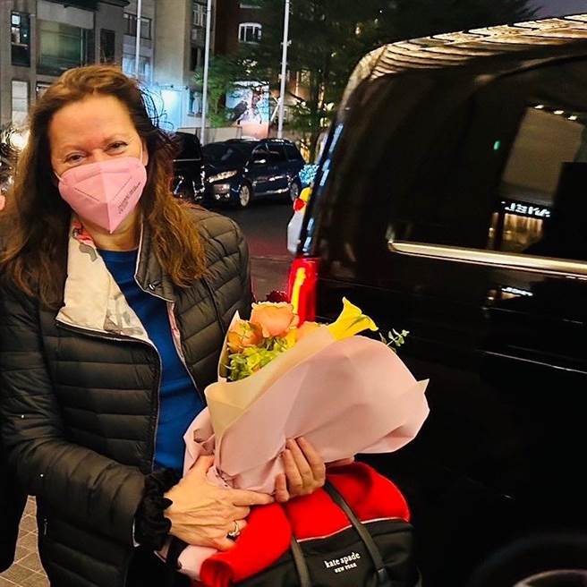 大提琴家马友友来了！疫情下世界逐步开放，马友友这趟台湾行，将与老搭檔钢琴家凯瑟琳．史托特一起合作，演奏多首曲目会乐迷。（牛耳艺术提供）