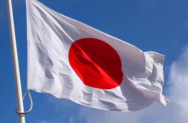 日本政府考慮載入建構整合防空反飛彈（IAMD）系統，藉此加強防空能力，與美軍同步作戰。（圖／shutterstock）