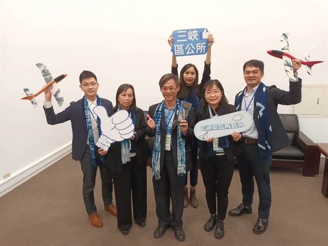 新北市三峡区公所从全国361件作品中脱颖而出，获得卫福部国民健康署主办台湾健康城市暨高龄友善城市奖。（三峡区公所提供）