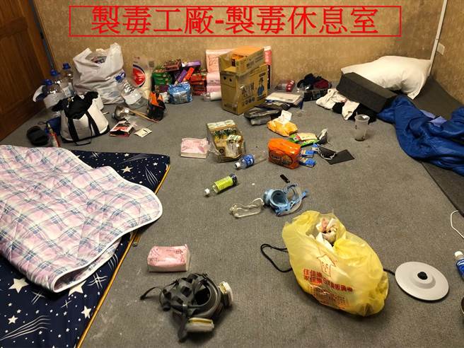 检警在林口山区等地，破获制毒工厂，查扣可制成约250万包的毒咖啡原料，若都顺利制成毒咖啡，黑市价恐高达7亿5000万元。（警方提供）