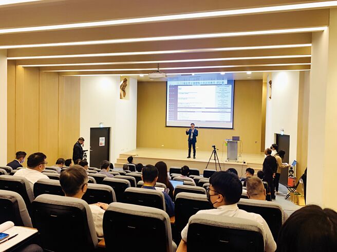 筑波科技與美商泰瑞達Teradyne ETS於11月23日舉辦研討會。圖／筑波科技提供