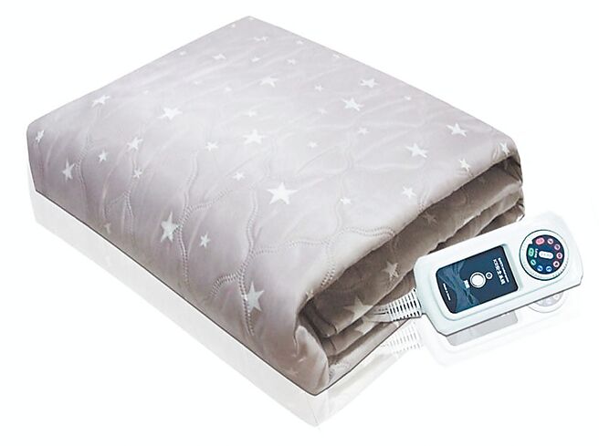 momo购物网的韩国甲珍双人变频恒温电热毯，市价1980元，活动价1480元。（momo购物网提供）