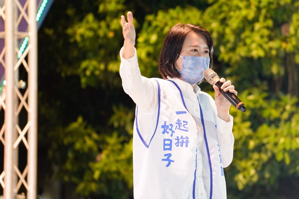 王鴻薇稱總統為「領導人」，遭綠營群起攻擊，但前總統陳水扁接受外媒訪問時，對方也稱他為「台灣領導人」，且該文現仍可在總統府官網看到。（圖／王鴻薇提供）