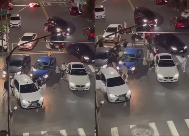 昨(5)日凌晨，高雄市前镇区发生聚眾砸车事件。（翻摄自脸书爆怨公社）