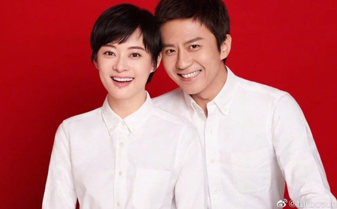 孙俪与邓超结婚许久，感情生活相当甜蜜。(图／翻摄自微博)
