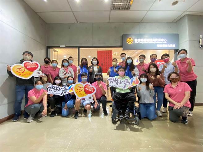 云林县辅具中心超便民，获行政院标竿学习优良奖。（云林县政府提供／张朝欣云林传真）