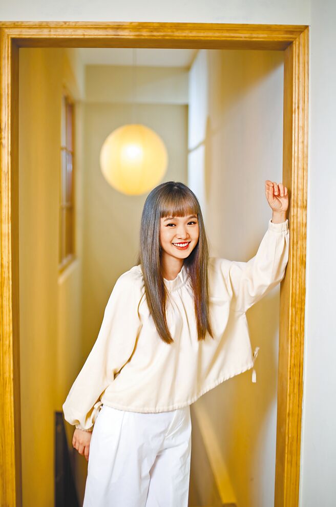 严正岚产后身材恢復迅速，看不出已婚当妈。（陈俊吉摄）