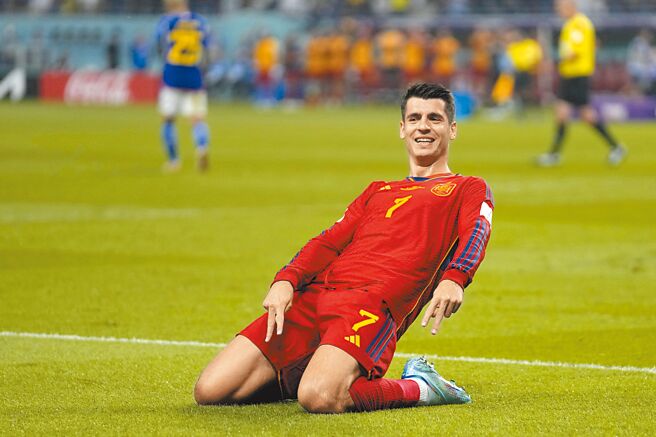 西班牙前锋莫拉塔已在今年世界杯小组赛踢进3球了。（美联社）