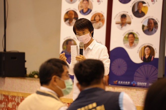 「府城客家─2022臺南客家人文地图」影像暨专书发表记者会于今(7)日办理，7支影像及2本专书，纪录400年来不同时期客家人与臺南密切链结的「府城客家身影」。（图/臺南市政府客家事务委员会提供）