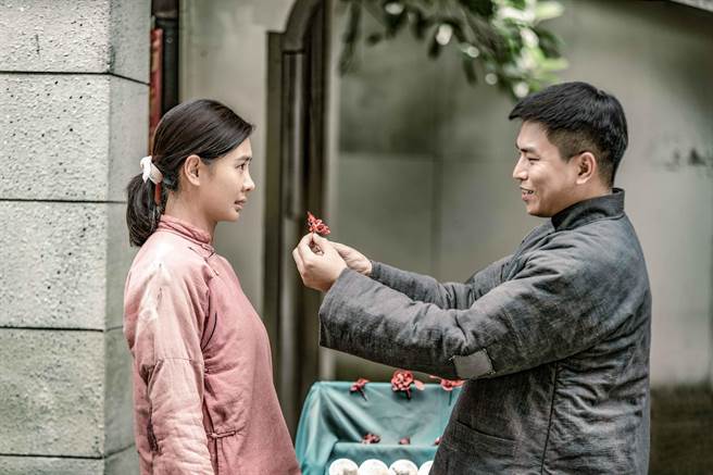 萧景鸿和安心亚饰演夫妻。（公视、禾丰制作提供）