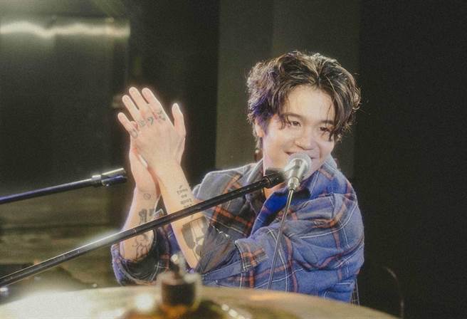 王谦《BeLiving》高雄站将于12／11晚七点在后台Backstage Live举行。（形上娱乐提供)