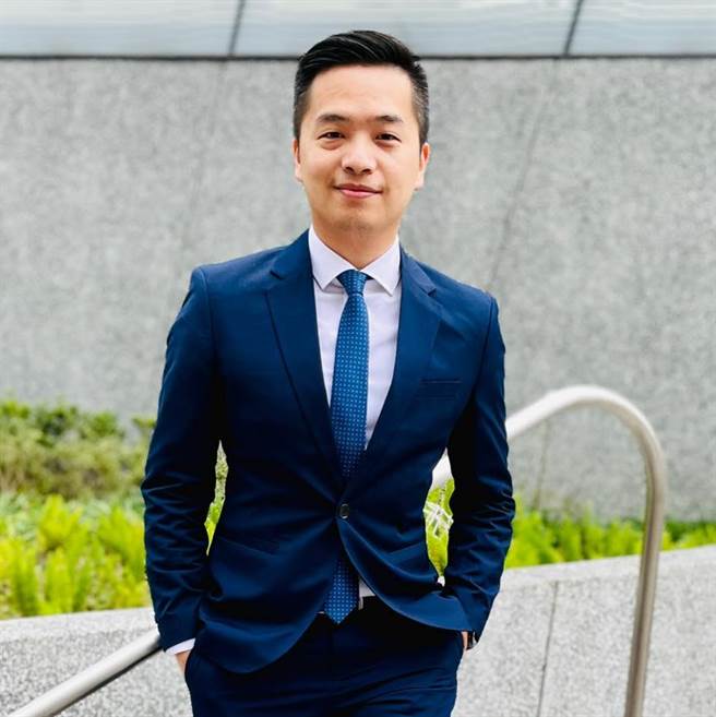 据了解，蒋万安延揽资深政治记者罗旺哲担任台北市政府发言人。（摘自罗旺哲脸书）