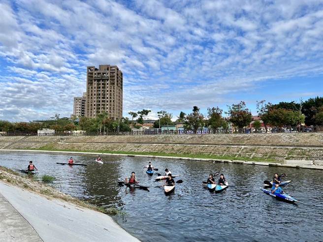 台中市第三处轻艇训练水域旱溪排水水利园区诞生，持续孕育国际级轻艇选手。（台中市府水利局提供／陈淑娥台中传真）