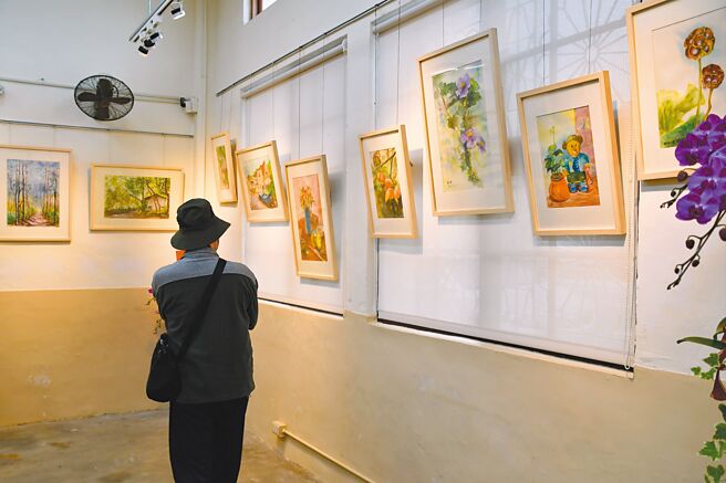 「吉安创客栈」定期办活动，12月登场的是「仁云艺云」刘博彦（达仁）与叶秀云水彩作品联展。（吉安乡公所提供／罗亦晽花莲传真）