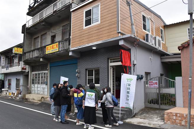 苗栗家扶中心在南庄设立庄角工作站，是由南庄在地青年彭国纶所借用。（谢明俊摄）