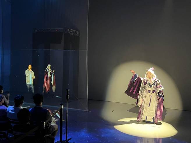 霹雳X远传X艾创举行跨时空异地互动5G实验剧场。（霹雳提供）