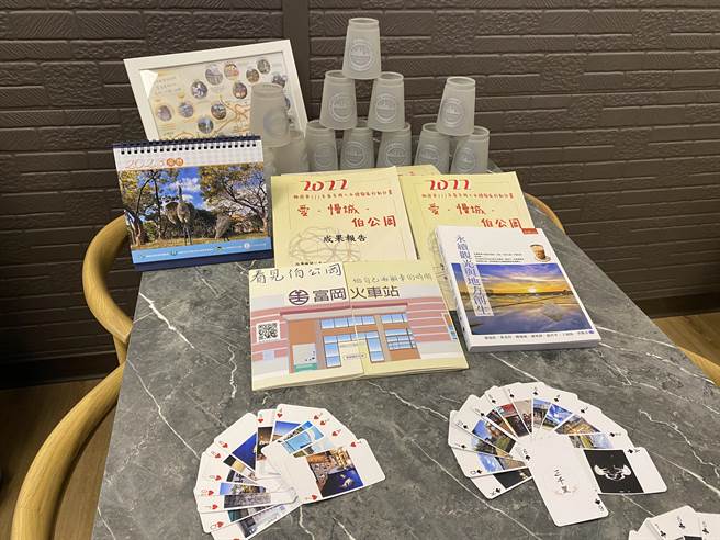 富冈青旅行是由中国科技大学观光与休閒事业管理系主任罗旭壮带领学生与在地青年产官学合作的团队，长期耕耘地方观光。（蔡明亘摄）