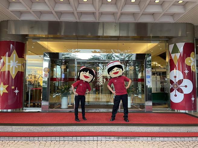 台中福华大饭店即12月12日迎接27岁生日，一口气祭出「欢庆27，与你同乐」住房专案、馆内餐厅内用餐享88折、飨福商城品项折扣、粉丝团抽奖多项折扣回馈。（台中福华饭店提供／冯惠宜台中传真）