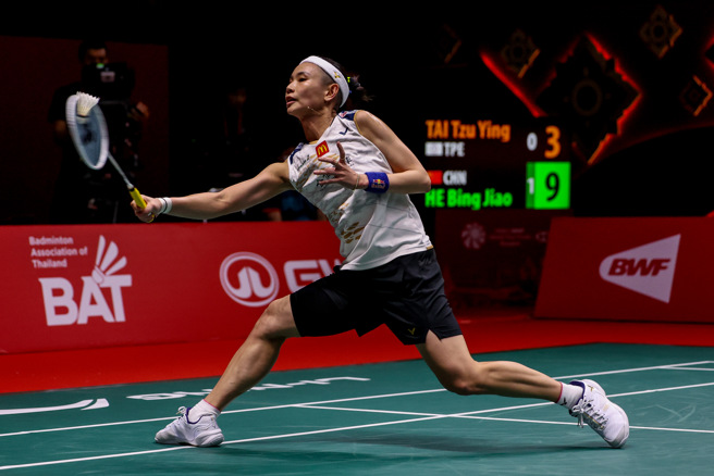 戴资颖在年终赛小组赛击败好友伊瑟侬，以2胜1败、分组第二顺利晋级四强。（资料照／Badminton Photo提供）