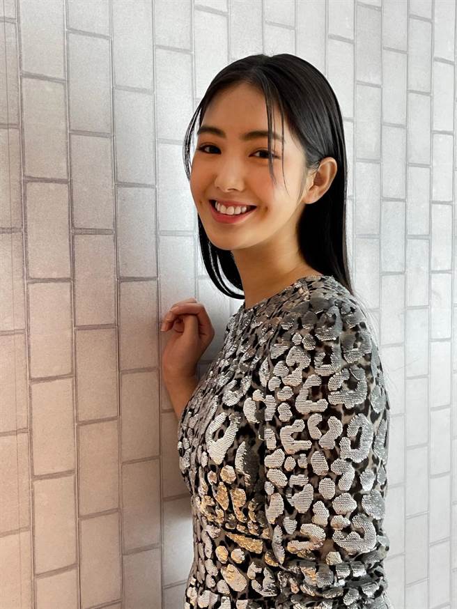 雷嘉汭饰演懂东爪哇方言的印籍帮佣Leena。（镜文学提供）