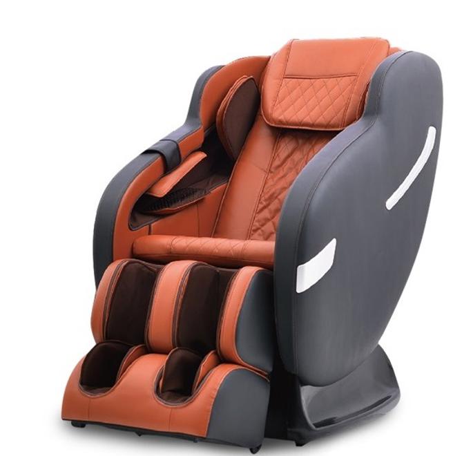 全聯預購館tokuyo七星級首席之座按摩椅，原價6萬9800元，活動換算價2萬9800元。（全聯提供）