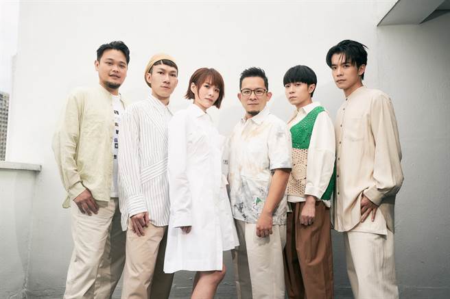 鱼丁纟宣布将在明年2月18、19日重返台北小巨蛋开唱。（环球音乐提供）