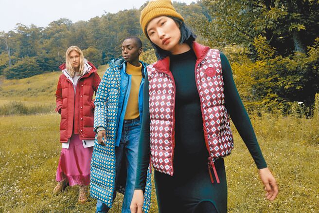 Canada Goose与Reformation联名系列让潮女们沉浸于在70年代的復古氛围。（Canada Goose提供）