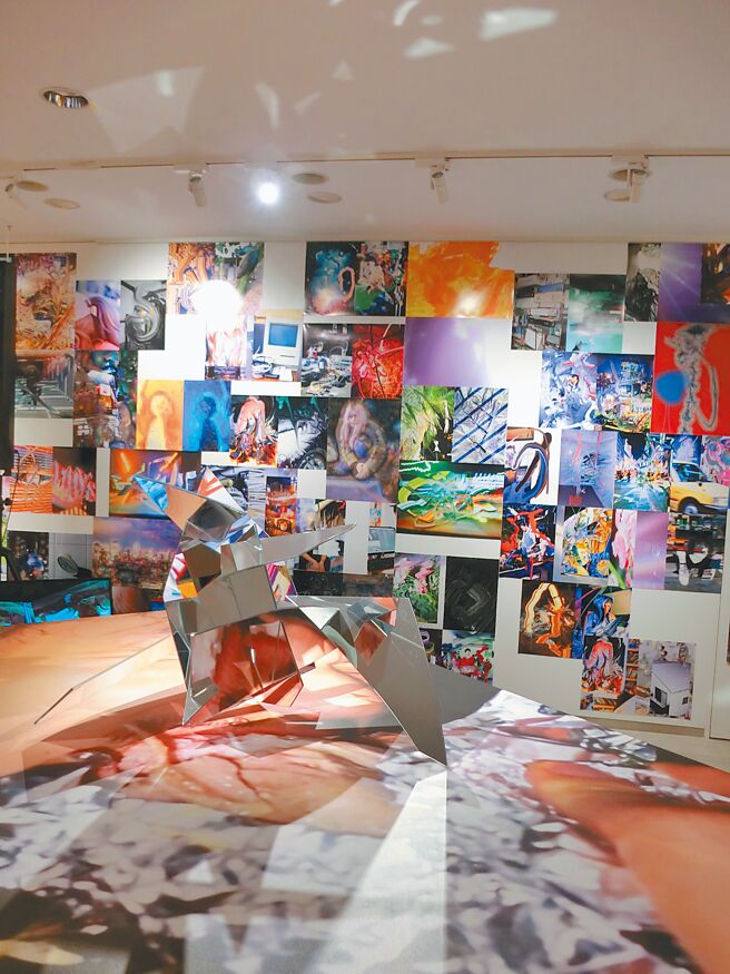 agnes b.青山店3楼艺廊近期展示日本艺术家小林健太作品。（林欣仪摄）