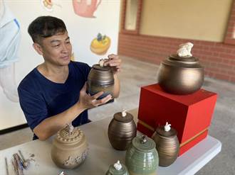 傳統陶藝結合科技 陶藝家製作「大有錢兔」ID茶倉