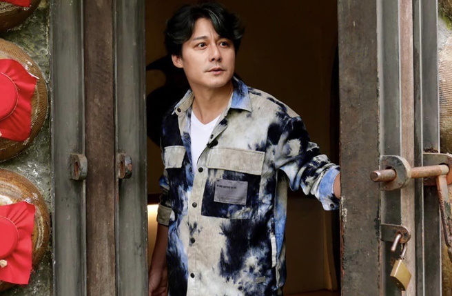 金钟奖主持人廖科溢再婚主播秦绫谦，岂知竟接连爆出丑闻。(廖科溢脸书)