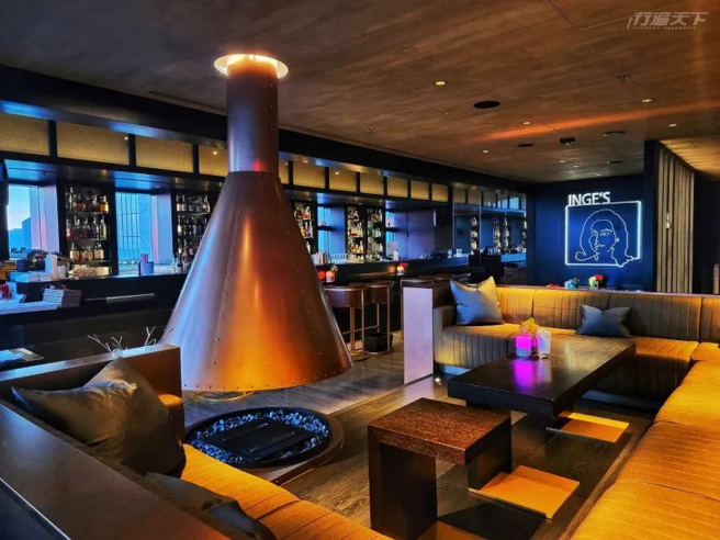 豐富的酒藏也是一大特色。（圖/ 行遍天下）