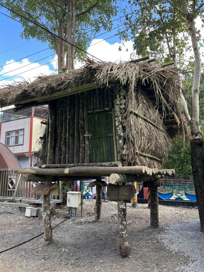 泰雅族的传统粮仓。（东势林管处提供）