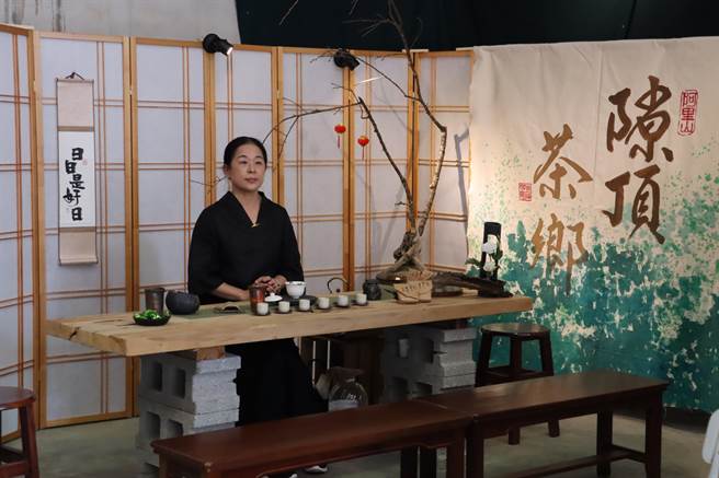 「茶．态度馆」安排嘉义5大社区展演嘉义县南北茶道。（吕妍庭摄）