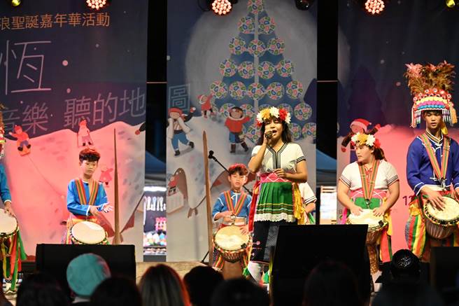 台东县在TTstyle原创馆波浪屋草地广场举办原式耶诞趴。（台东县政府提供／蔡旻妤台东传真）