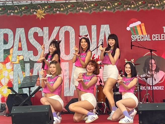 马尼拉经济文化办事处在市府广场举办菲律宾耶诞节活动。（桃园市秘书处提供）