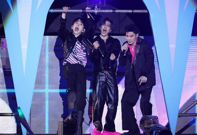 五坚情。（陈俊吉摄）