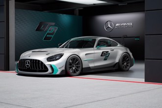 Mercedes-AMG推出GT2新款客戶賽車，2023年投入賽事