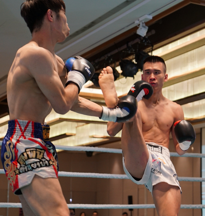 陈禹希（右）反败为胜。（大会提供）