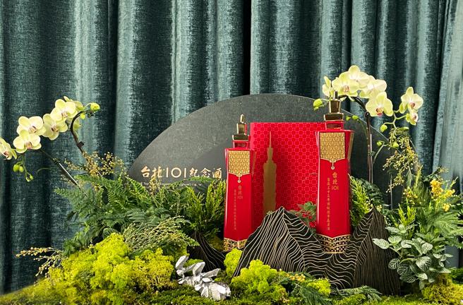 台北101打造兔年送禮大器作品，與朱銘雕塑大師聯手合作。（台北101提供）