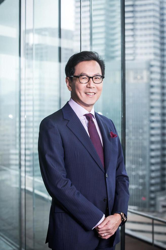 （台湾大连续6年入选DJSI最高荣誉「世界指数」(DJSI World)，全球电信业排名荣获第二，仅次于德国电信Deutsche Telekom AG，更为台湾电信业第一。图为台湾大哥大董事长蔡明忠。图／台湾大哥大提供）