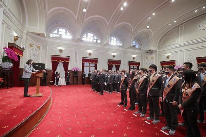 我代表团在今年第46届的国际技能竞赛当中，一共获得6金、13银、6铜及17优胜的佳绩（图\总统府提供）