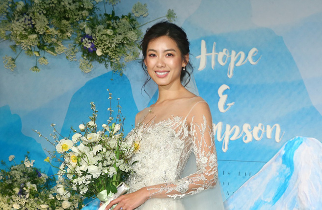 名模林可彤2017年与圈外人男友步入礼堂。（图／中时资料照）