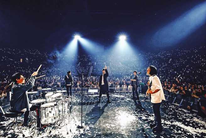 五月天日前在美国拉斯维加斯举办演唱会。(图／翻摄自五月天 阿信脸书)