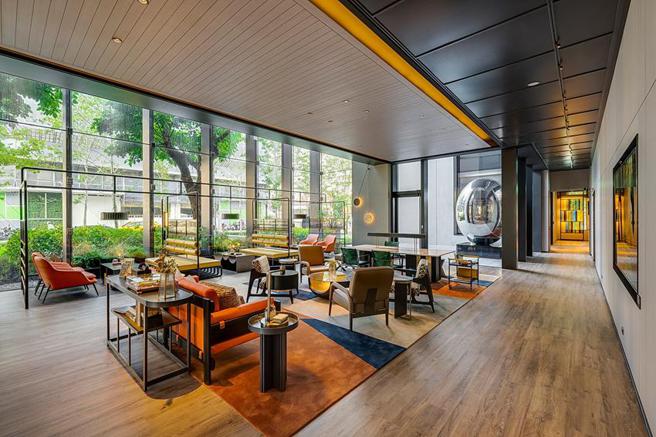 （台北时代寓所广徵各路好汉站C位，跨界合作在馆内「蝴蝶森林区」推出有趣的新型态联名活动。 (图／台北时代寓所）