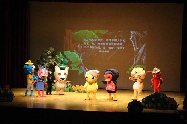 新北市客家局主办客家冬藏活动，今年12月10日将在新北市客家文化园区举办「腌渍美浓白玉萝卜」、「大狮兄人偶剧团表演」、「音阶锣展演」三大活动。（客家局提供）