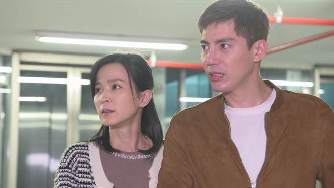 楚宣与王凯在八点檔《市井豪门》中演母子。（民视提供）