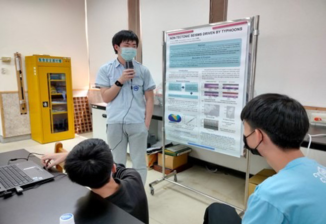 地科奥林匹亚银牌得主苏轩汉。(图/师大附中提供)