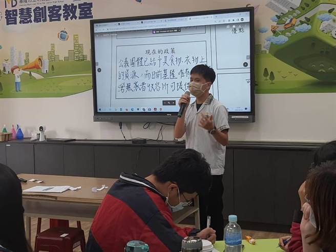 基隆市教育處日前舉辦「學生公民實踐行動方案比賽」，讓基隆市的學子從過程中學到關心公共事務，並表達自己的意願。（基隆市政府提供／張志康基隆傳真）